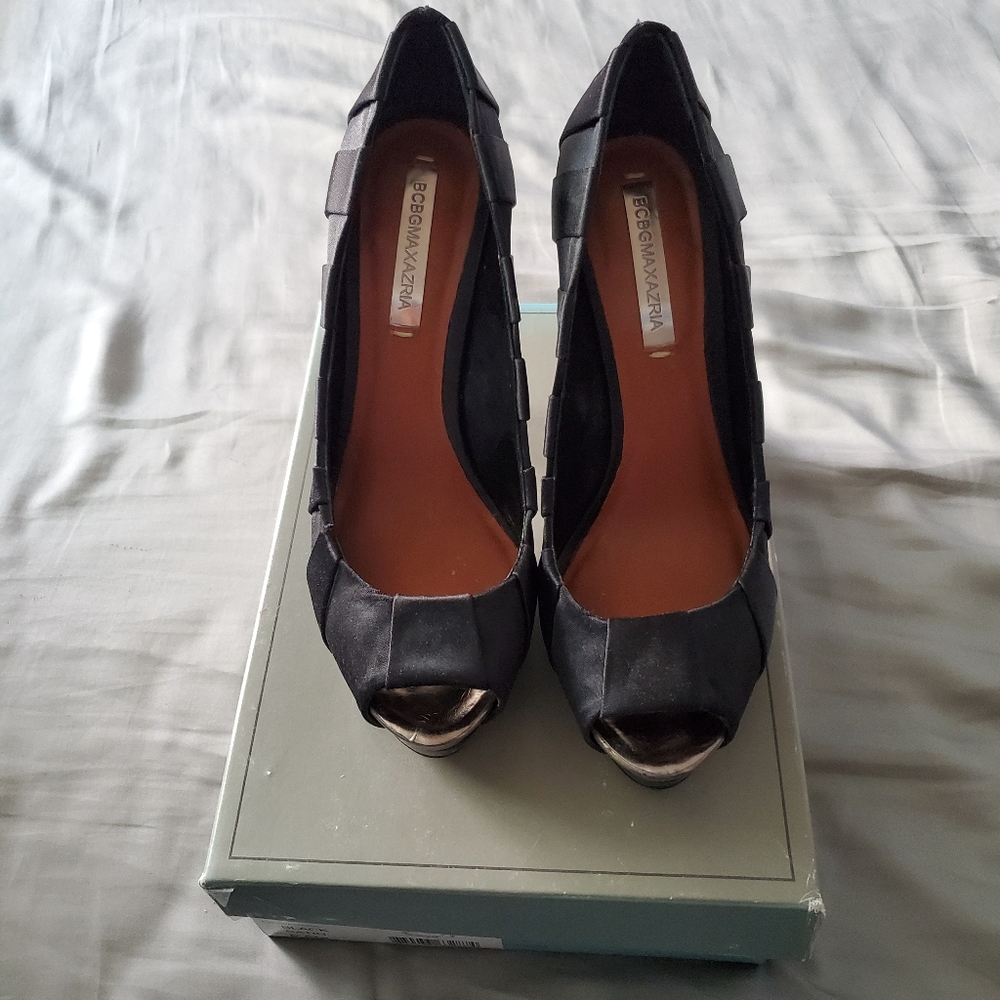 BCBG Ma-Dalton1 Black Satin Sz 8.5